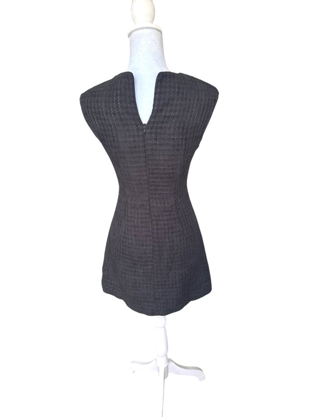 Commense Textured Sleeveless Black Mini Dress Gold Detail XS Chic - Picture 4 of 7
